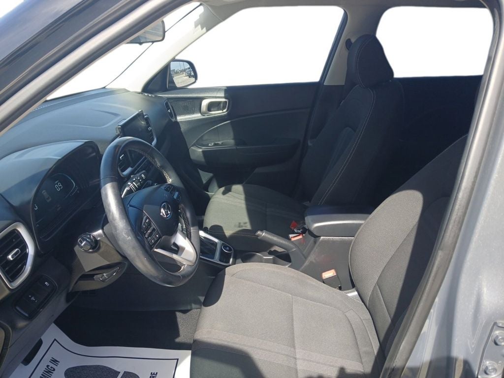 2023 Hyundai Venue SEL