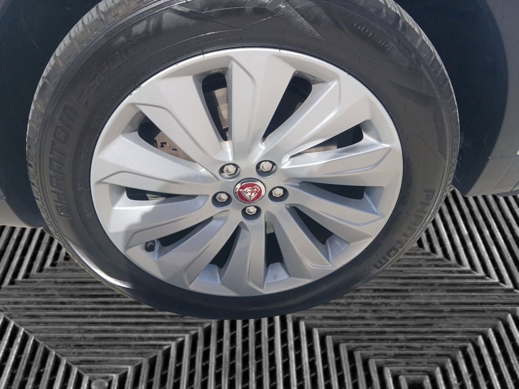 2020 Jaguar E-PACE SE