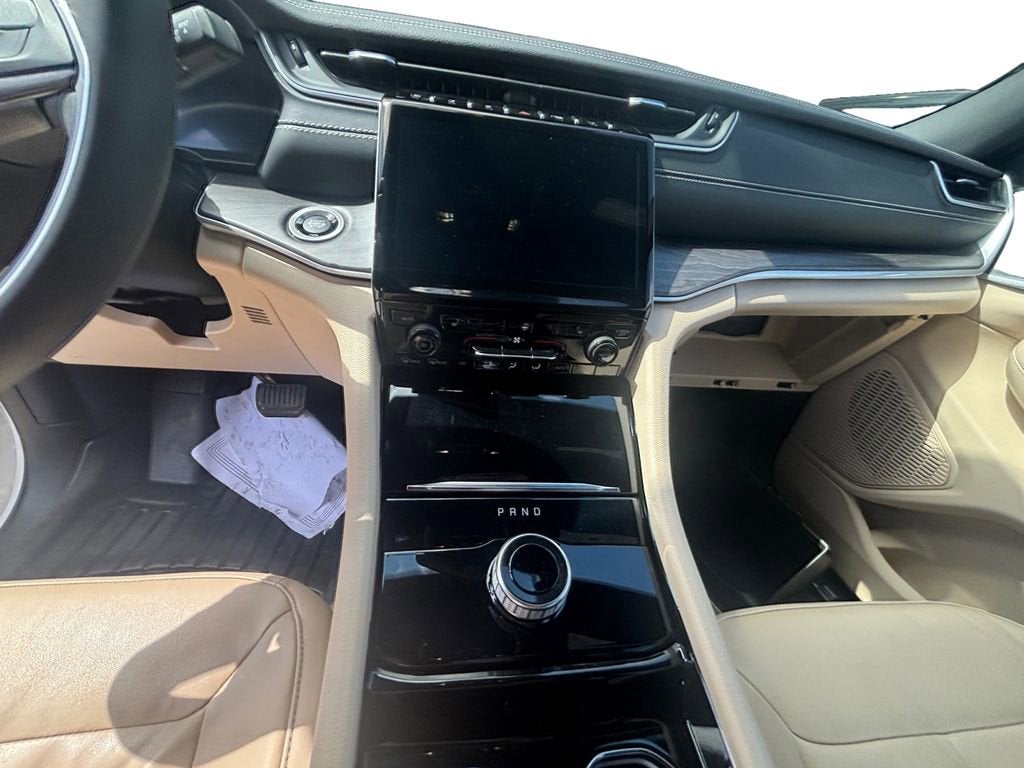 2023 Jeep Grand Cherokee Limited 4x2