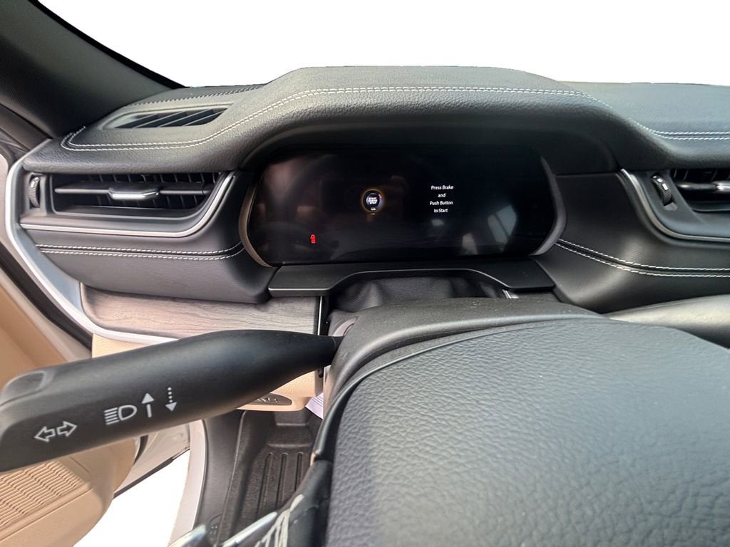 2023 Jeep Grand Cherokee Limited 4x2