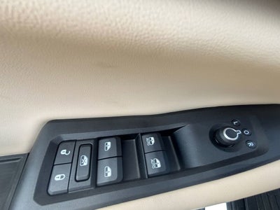 2023 Jeep Grand Cherokee Limited 4x2