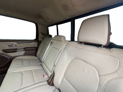 2020 RAM 1500 Laramie Crew Cab 4x4 5'7" Box