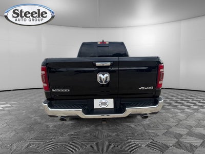 2020 RAM 1500 Laramie Crew Cab 4x4 5'7" Box
