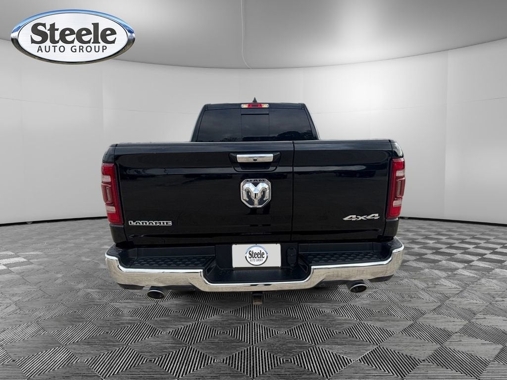 2020 RAM 1500 Laramie Crew Cab 4x4 5'7" Box