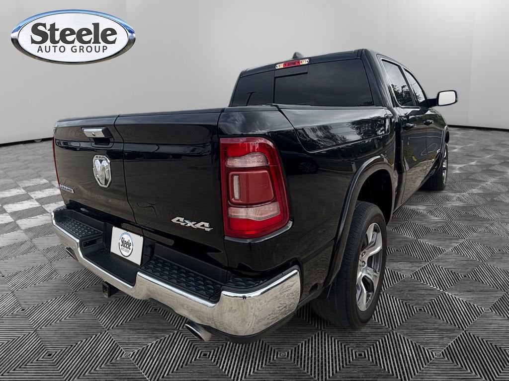 2020 RAM 1500 Laramie Crew Cab 4x4 5'7" Box
