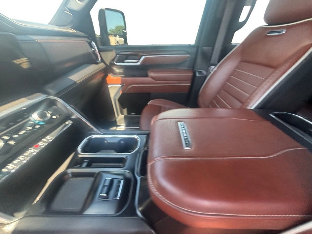 2024 GMC Sierra 3500 HD Denali Ultimate DRW