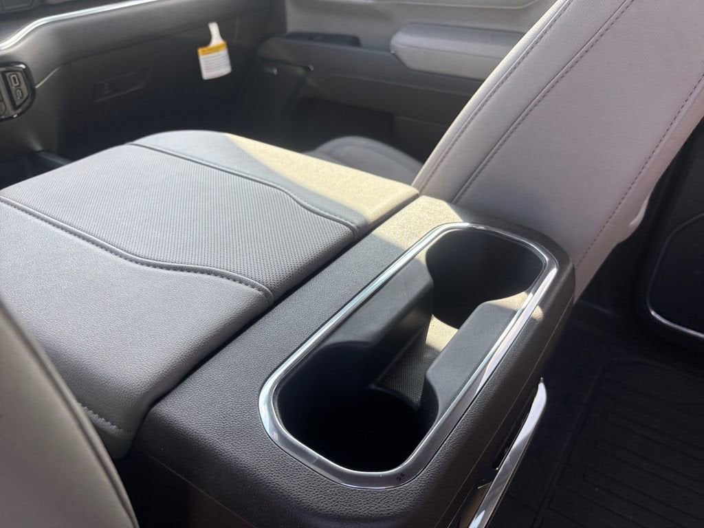 2025 GMC Sierra 2500 HD SLT