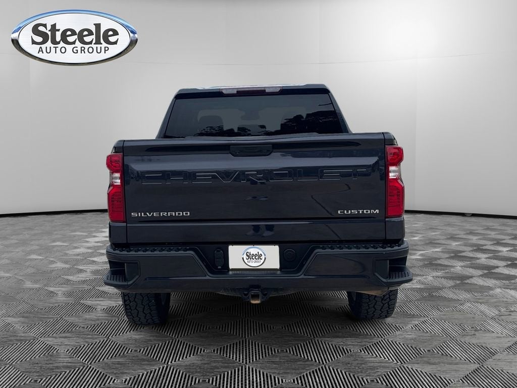 2022 Chevrolet Silverado 1500 Custom