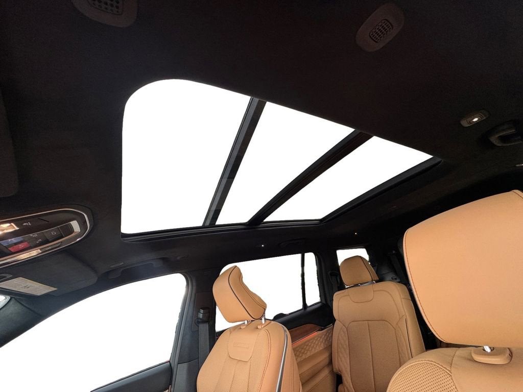 2025 Jeep Grand Cherokee L Summit Reserve 4x4