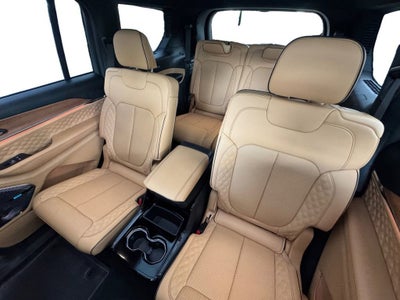 2025 Jeep Grand Cherokee L Summit Reserve 4x4