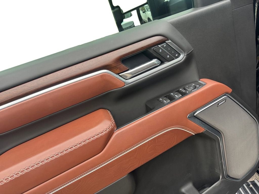 2026 GMC Sierra 3500 HD Denali Ultimate DRW