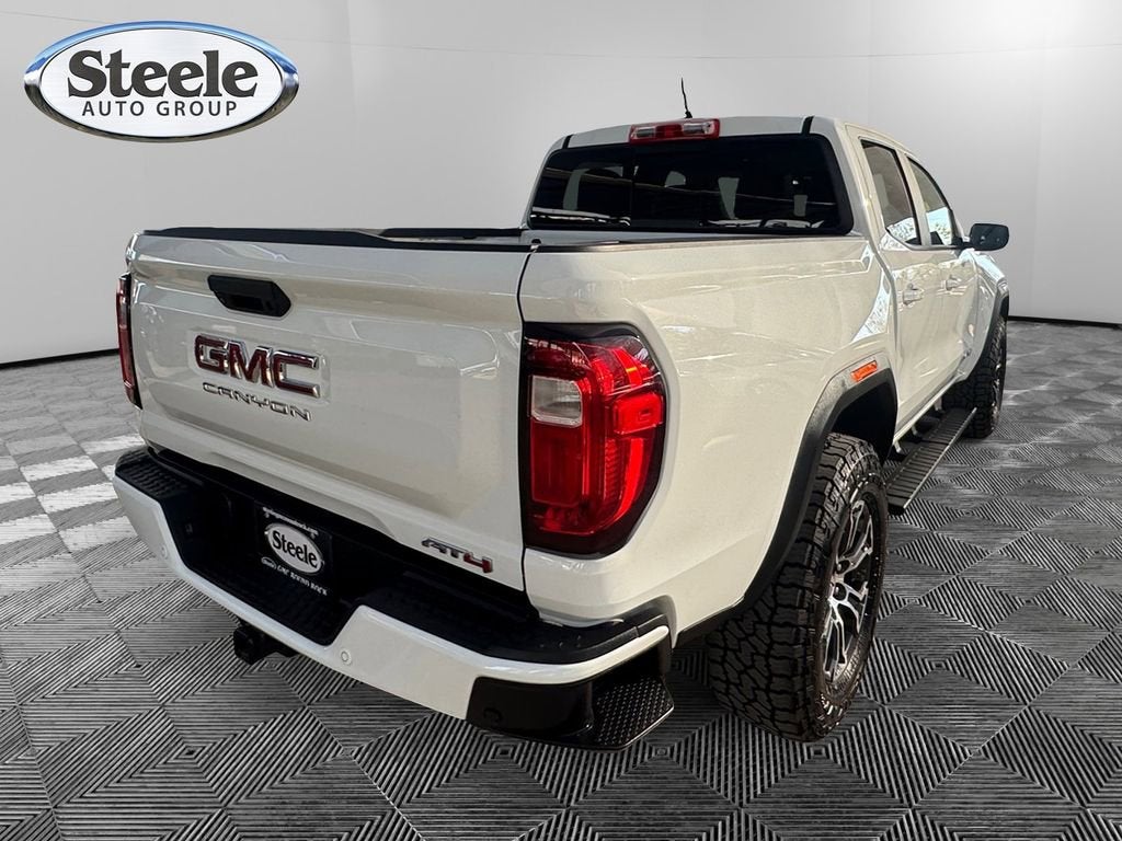 2024 GMC Canyon AT4