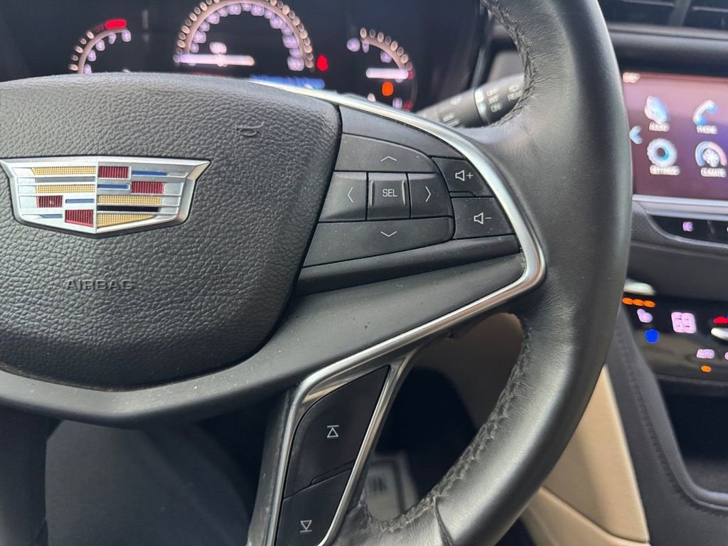 2017 Cadillac XT5 Premium Luxury FWD