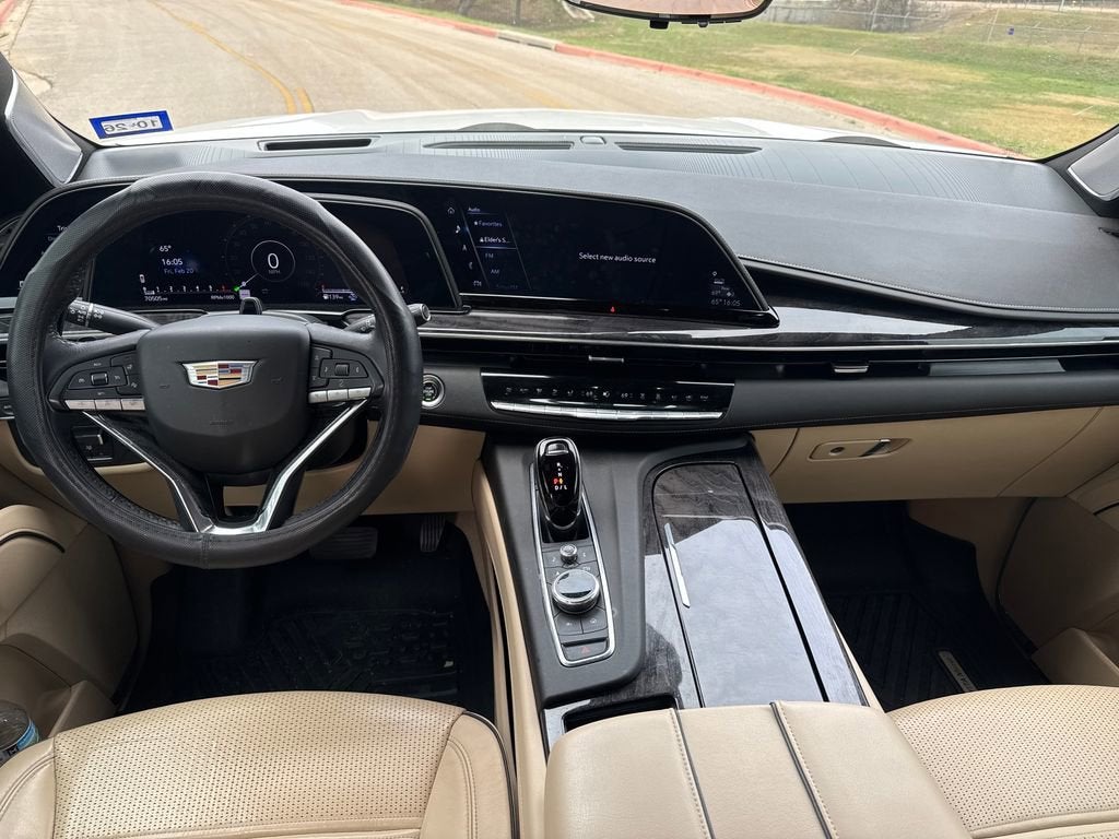 2022 Cadillac Escalade Premium Luxury