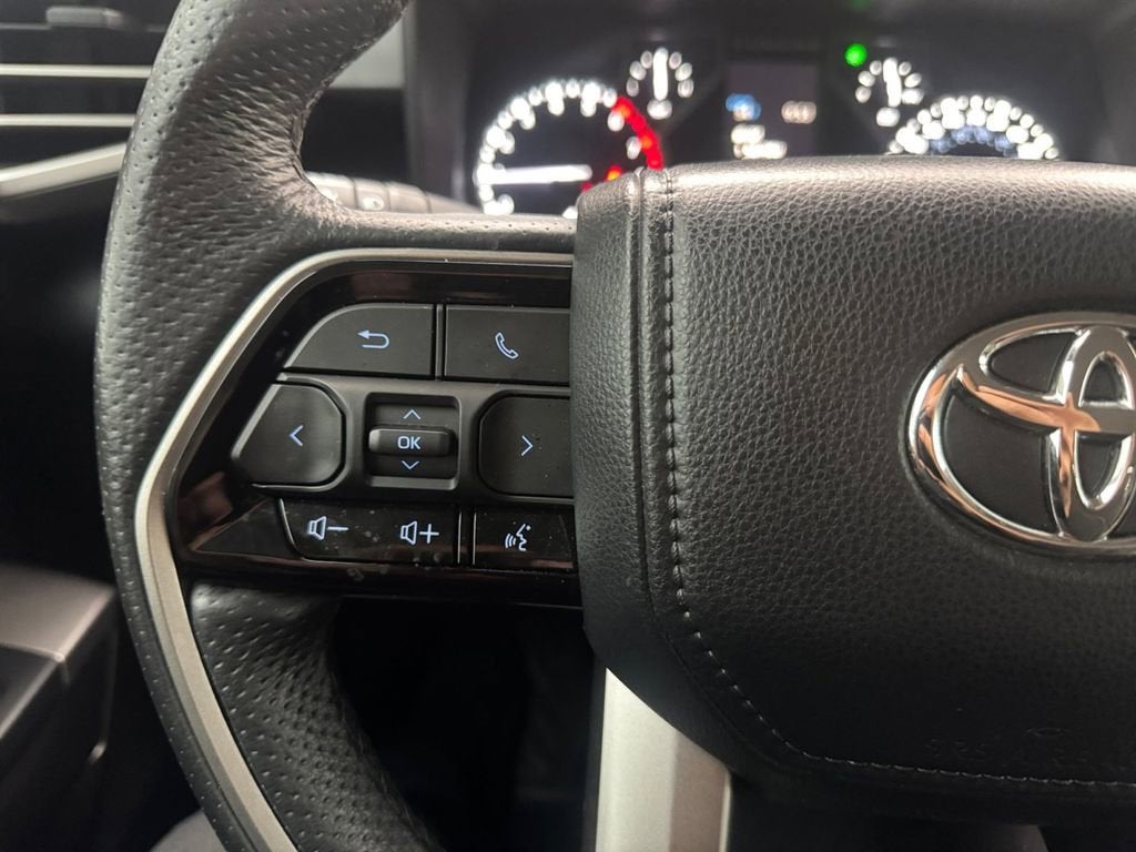 2023 Toyota Tundra 4WD SR5