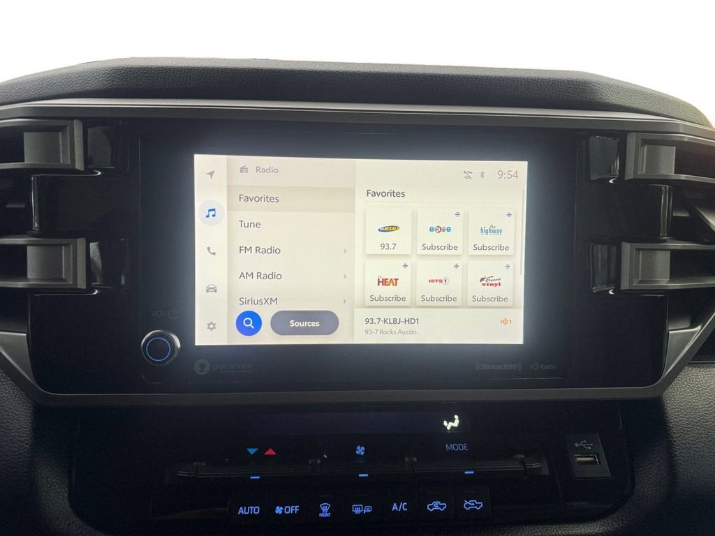 2023 Toyota Tundra 4WD SR5