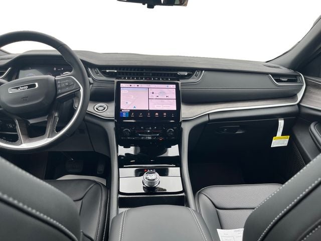 2025 Jeep Grand Cherokee GRAND CHEROKEE L LIMITED 4X2