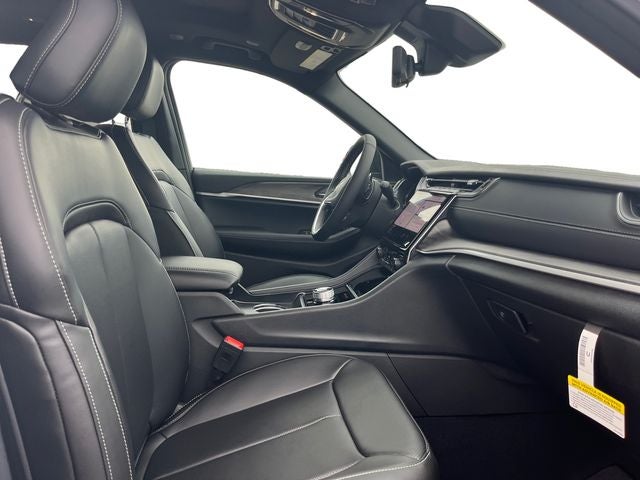 2025 Jeep Grand Cherokee GRAND CHEROKEE L LIMITED 4X2