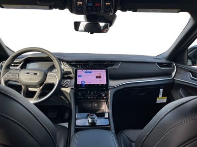 2025 Jeep Grand Cherokee GRAND CHEROKEE L LIMITED 4X2