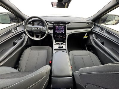 2025 Jeep Grand Cherokee GRAND CHEROKEE L LAREDO 4X4