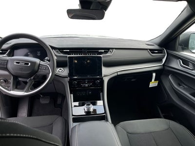 2025 Jeep Grand Cherokee GRAND CHEROKEE L LAREDO X 4X4