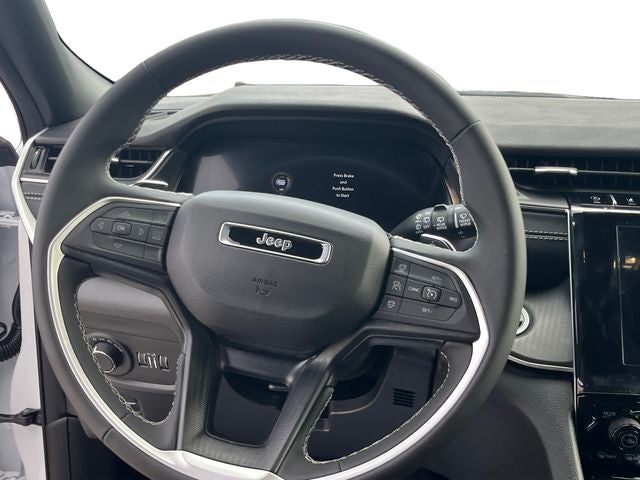 2025 Jeep Grand Cherokee GRAND CHEROKEE L LAREDO X 4X4