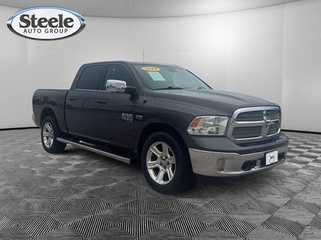2019 RAM 1500 Classic Lone Star Silver Crew Cab 4x4 5'7' Box