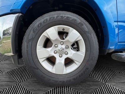 2025 RAM Ram 1500 RAM 1500 LONE STAR CREW CAB 4X4 5'7' BOX