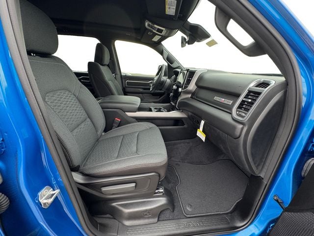 2025 RAM Ram 1500 RAM 1500 LONE STAR CREW CAB 4X4 5'7' BOX