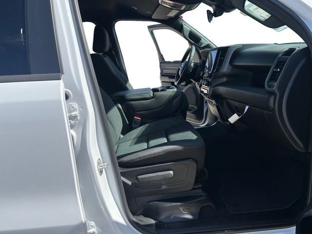 2026 RAM Ram 1500 RAM 1500 TRADESMAN CREW CAB 4X4 5'7' BOX