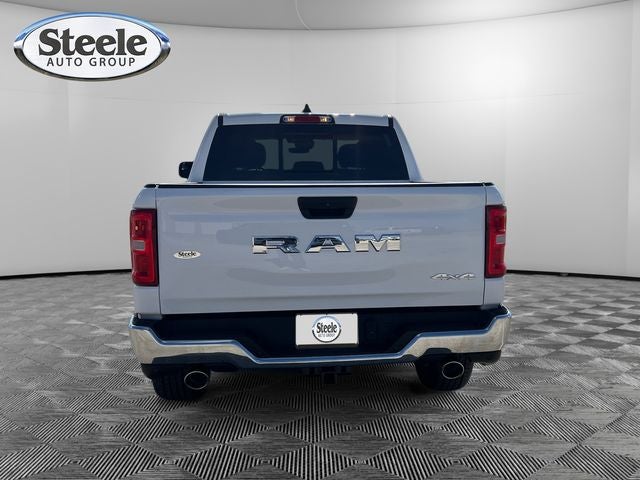 2026 RAM Ram 1500 RAM 1500 TRADESMAN CREW CAB 4X4 5'7' BOX