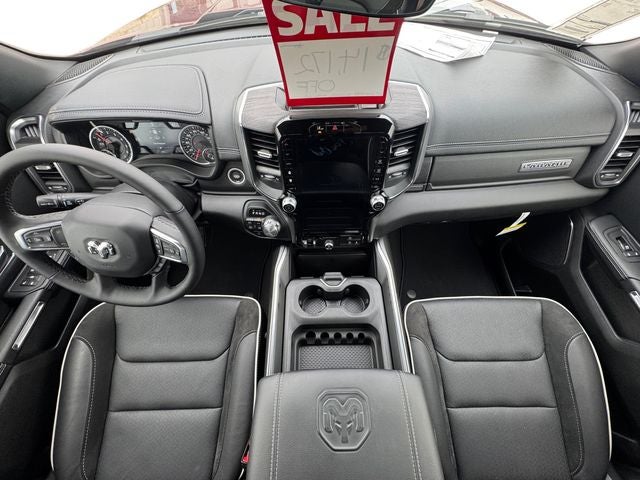 2025 RAM Ram 1500 RAM 1500 LARAMIE CREW CAB 4X4 5'7' BOX