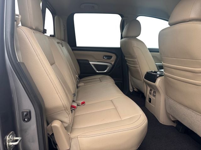 2017 Nissan TITAN XD SL Diesel