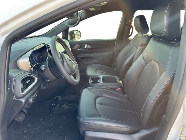2025 Chrysler Pacifica PACIFICA SELECT