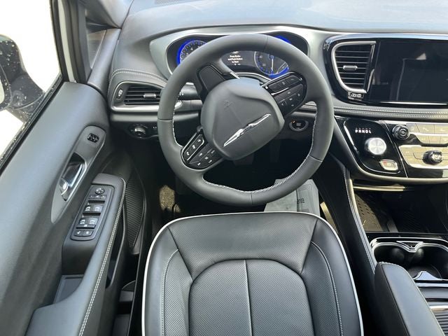 2026 Chrysler Pacifica PACIFICA LIMITED