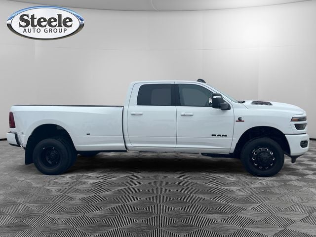 2026 RAM Ram 3500 RAM 3500 LARAMIE CREW CAB 4X4 8' BOX