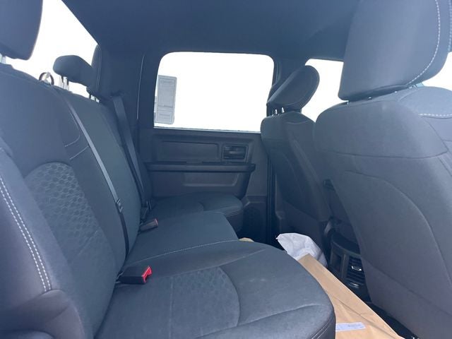 2025 RAM Ram 3500 Chassis Cab RAM 3500 TRADESMAN CREW CAB CHASSIS 4X4 60' CA