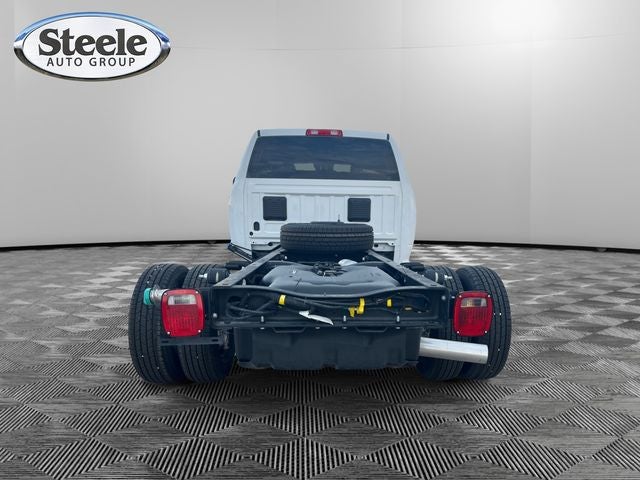 2025 RAM Ram 3500 Chassis Cab RAM 3500 TRADESMAN CREW CAB CHASSIS 4X4 60' CA