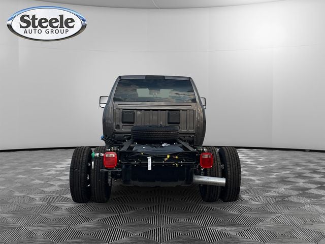 2026 RAM Ram 3500 Chassis Cab RAM 3500 TRADESMAN CREW CAB CHASSIS 4X4 60' CA