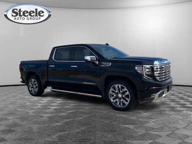 2023 GMC Sierra 1500 4WD Crew Cab Short Box Denali