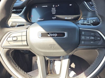 2025 Jeep Grand Cherokee GRAND CHEROKEE LAREDO X 4X2