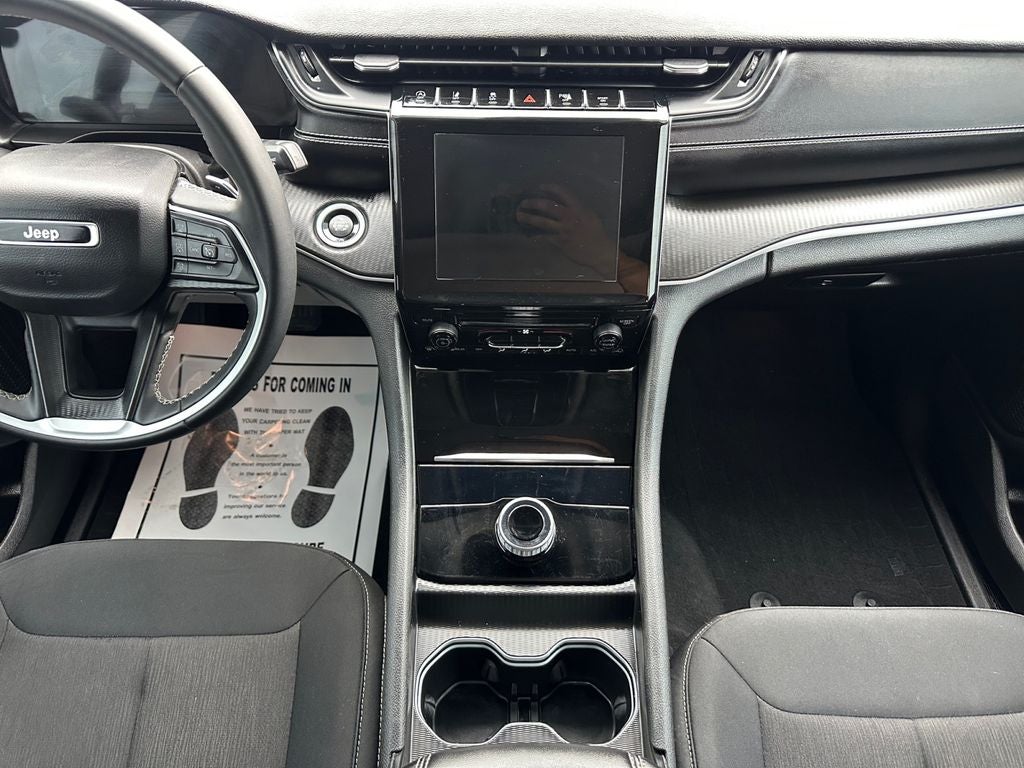 2024 Jeep Grand Cherokee L Laredo