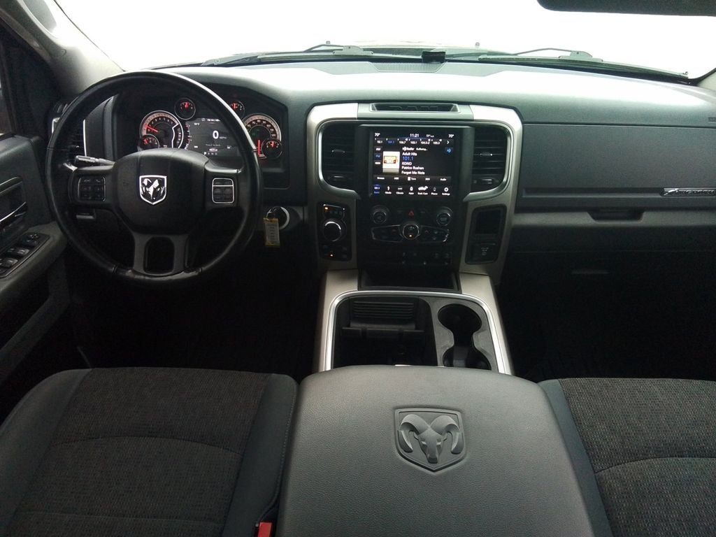 2018 RAM 1500 Big Horn Crew Cab 4x4 5'7' Box