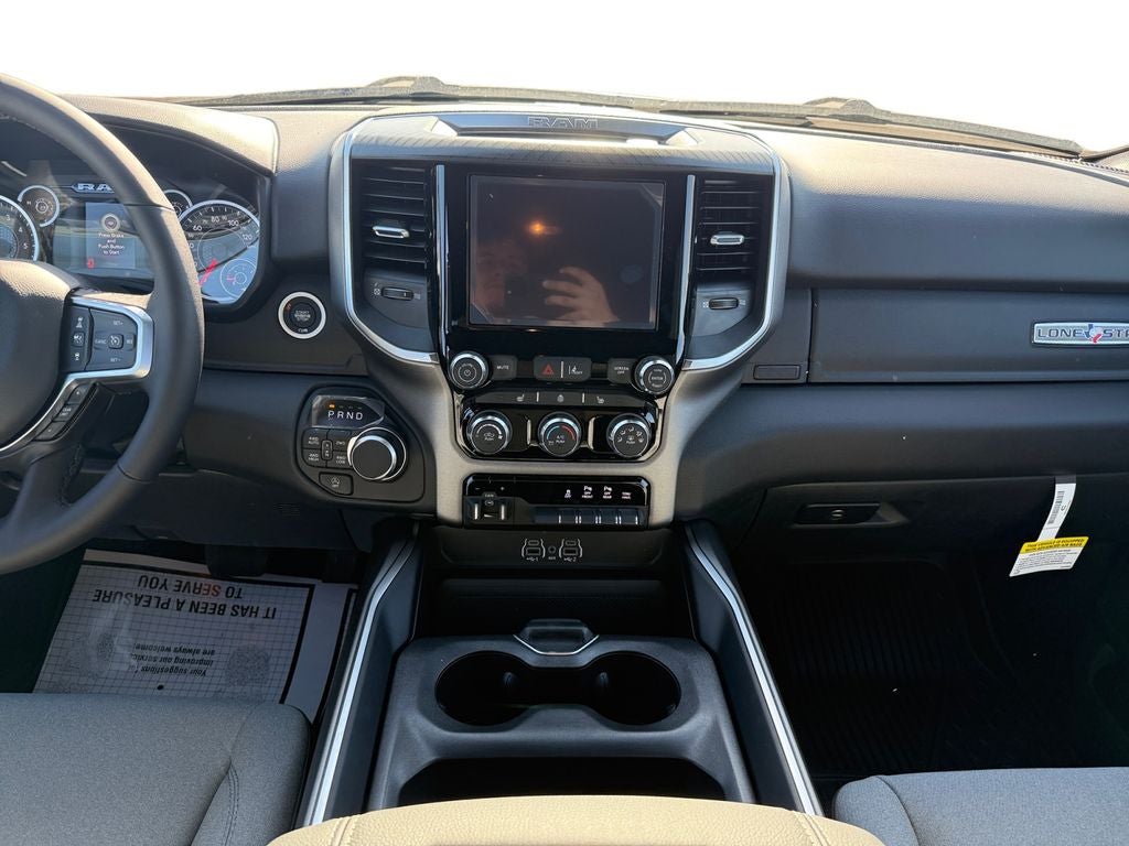 2026 RAM Ram 1500 RAM 1500 LONE STAR CREW CAB 4X4 5'7' BOX