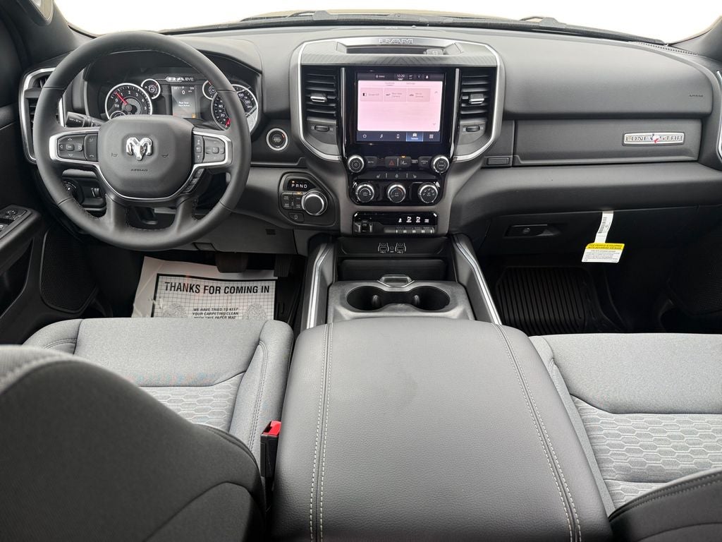 2026 RAM Ram 1500 RAM 1500 LONE STAR CREW CAB 4X4 5'7' BOX