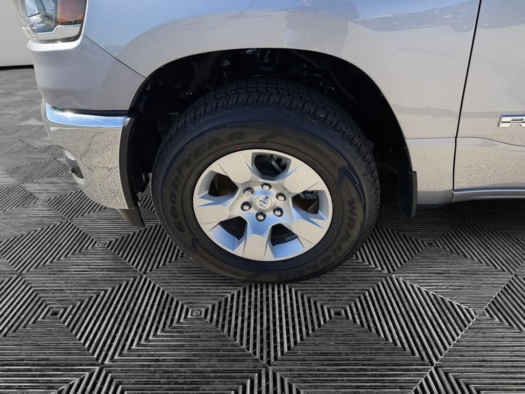 2026 RAM Ram 1500 RAM 1500 TRADESMAN CREW CAB 4X4 5'7' BOX