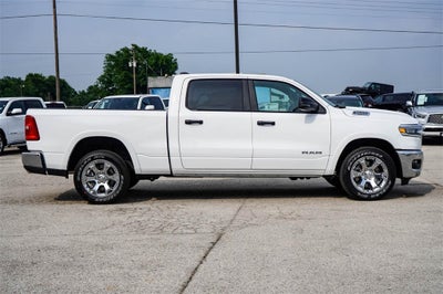 2025 RAM Ram 1500 RAM 1500 LONE STAR CREW CAB 4X4 6'4' BOX