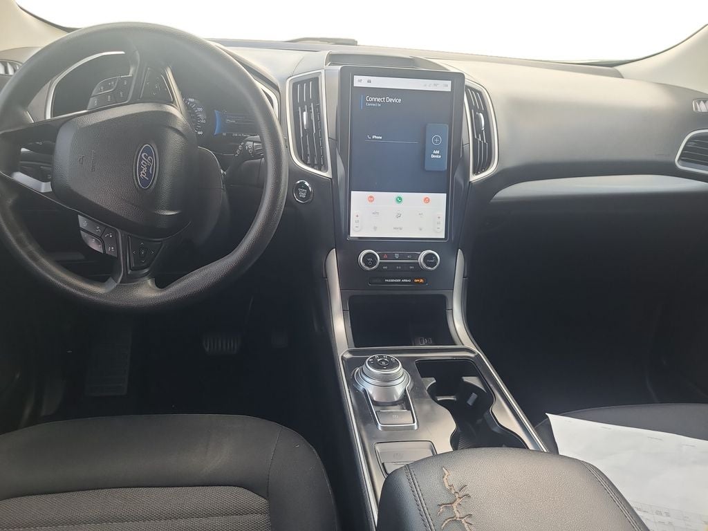 2021 Ford Edge SE