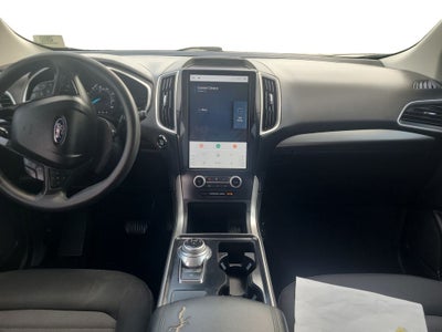 2021 Ford Edge SE