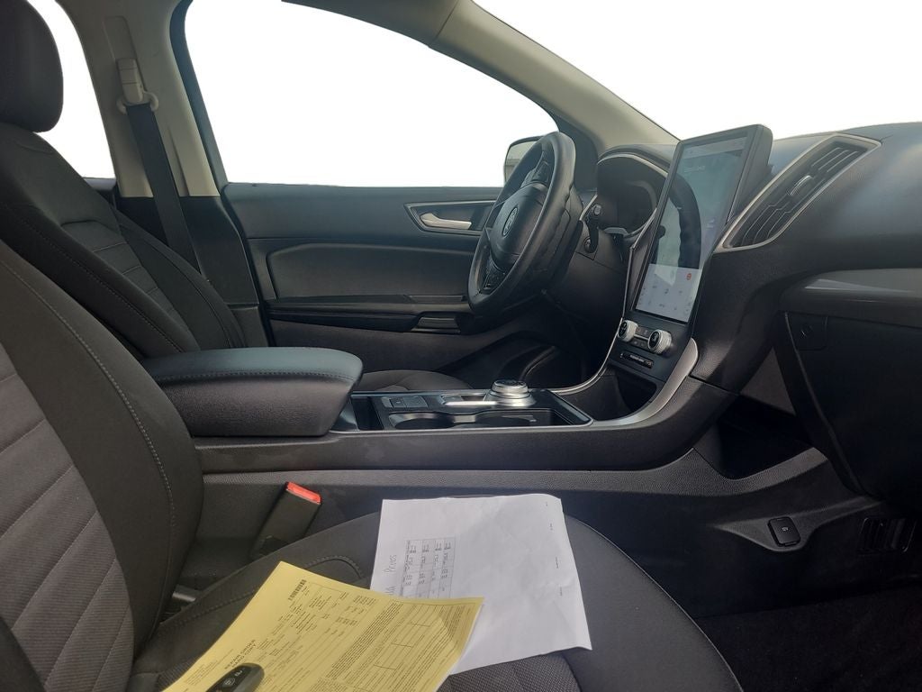 2021 Ford Edge SE